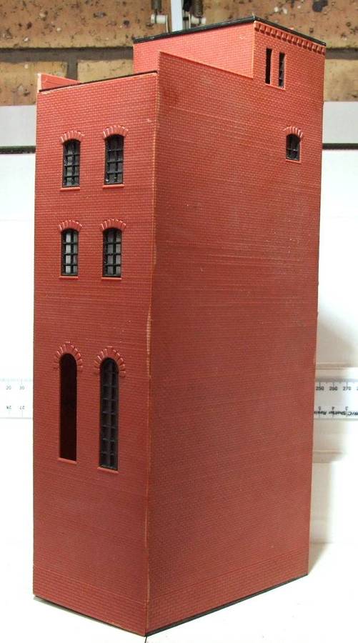 SCENERY HO/OO: On Auction is this (32cm High)Multi-story City Building in Fair Used Condition.