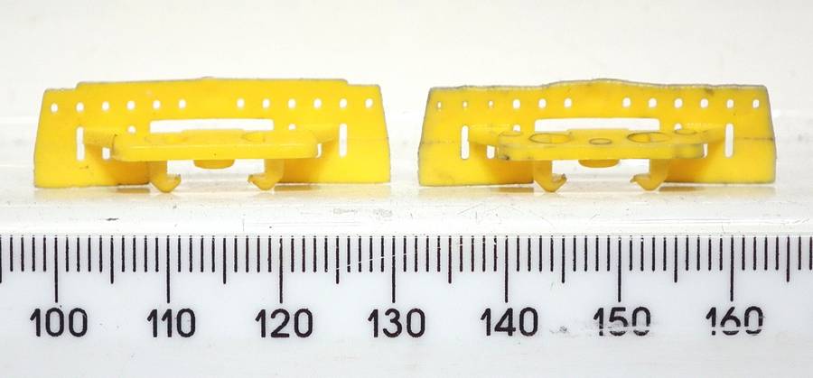 LIMA HO: SAR E5 `Blue Train` Locomotive cowcatchers in Good un-boxed condition for Parts.(Italy)