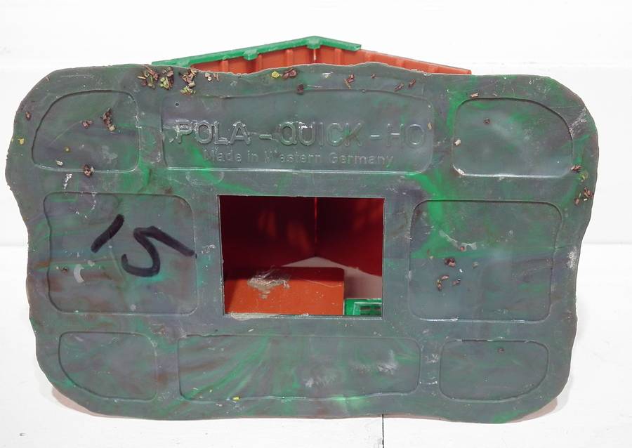 POLA HO:  German Plastic Bakery/House in Fair Used Condition.