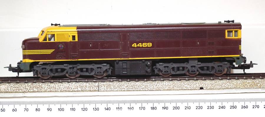 LIMA HO:  6 Axile ALCO DL 500 Diesel Loco in Fair Un-Boxed Operational condition.(Italy)