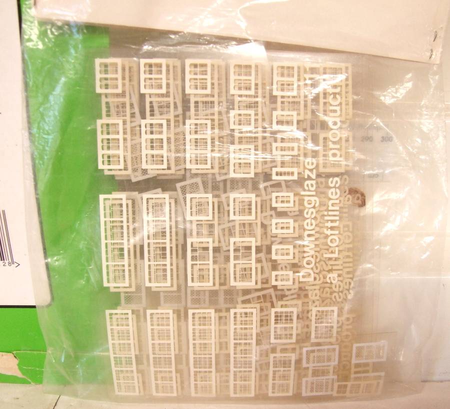 METCALFE N: Cardboard Goods Shed Kit +Plastic Windows(4shts) on Auction in Good Condition.(England)