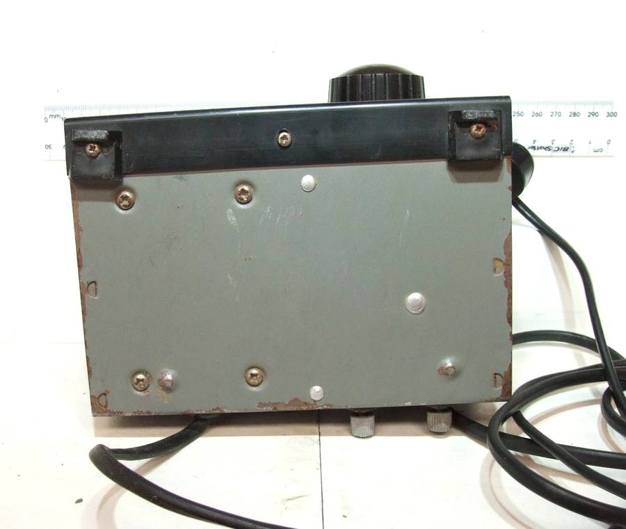 H&M POWER SUPPLY:  12V DC Power Supply/Controller in good un-boxed condition(England)