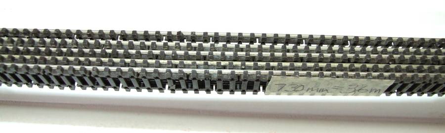 PECO N: This 5pc 730mm Long Nickel Silver Flex Track is in Fair Used Condition.(England)