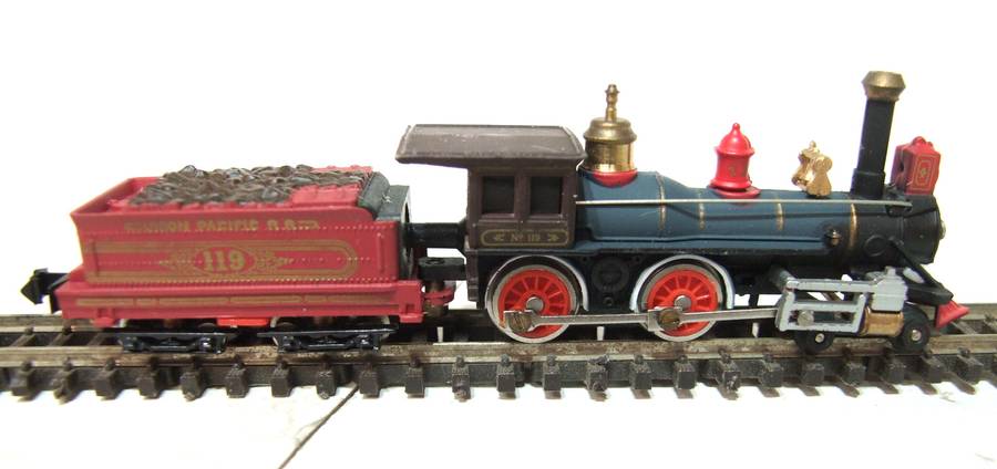 BACHMANN N:  Vintage "UNION PACIFIC RD" 4-4-0 Steam Locomotive in Good Boxed condition (USA)