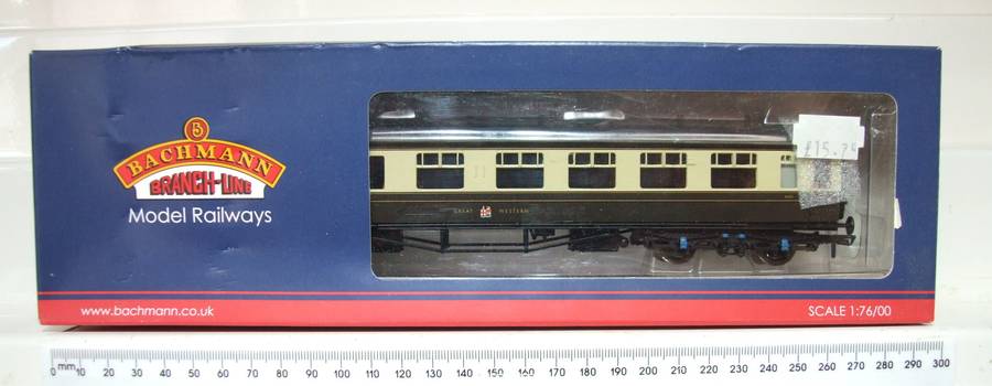 BACHMANN OO: Vintage GWR Brake Composite Coach Mint in Box condition.