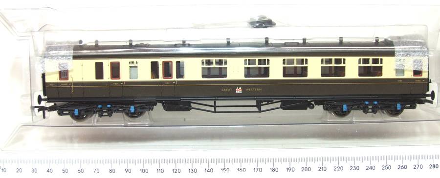 BACHMANN OO: Vintage GWR Brake Composite Coach Mint in Box condition.