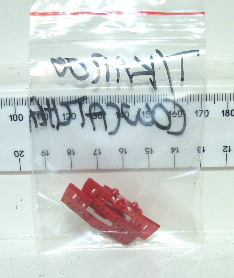 LIMA HO: SAR E5 `Trans Karoo` Locomotive cowcatchers in Fair un-boxed condition for Parts.(Italy)