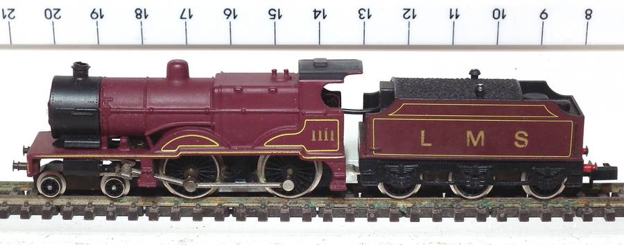 GRAFAR N:  Vintage "LMS" Steam Train Set in Very Good Un-Boxed condition (Brittan/China)