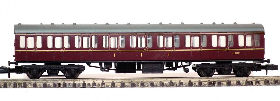 GRAFAR N:  Vintage "LMS" Steam Train Set in Very Good Un-Boxed condition (Brittan/China)