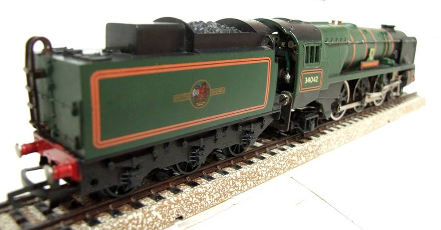 G&R WERNN OO: Vintage 4-6-2 Steam Locomotive with Tender in Like New Boxed Condition.(England)