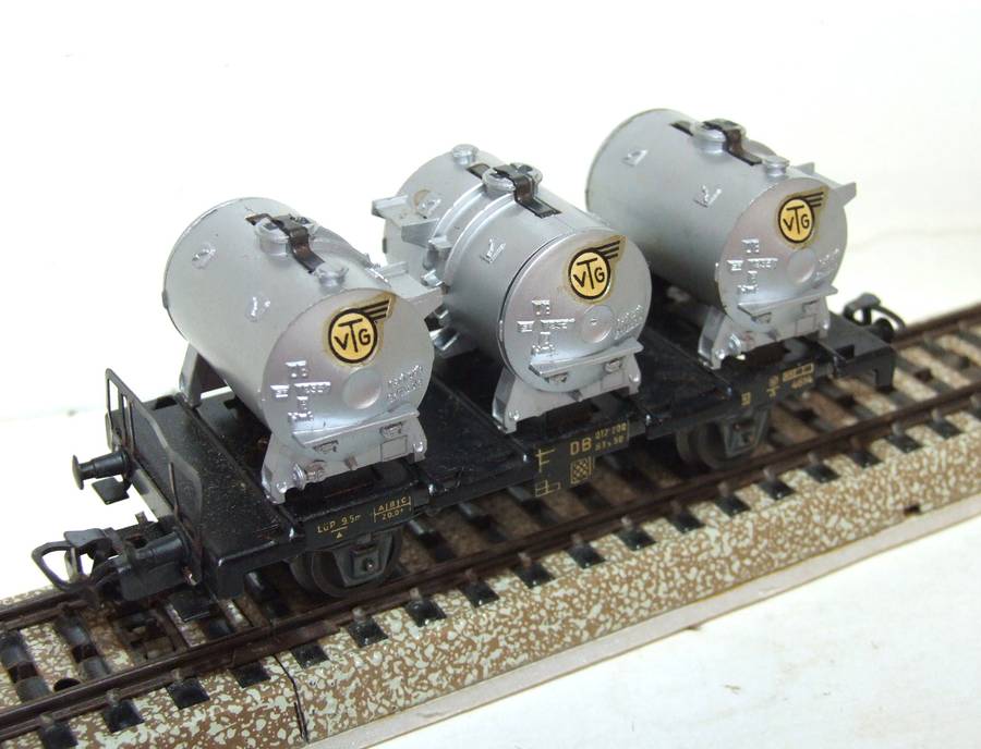 MARKLIN HO: Vintage `DB VTG" Freight Wagon in Fair un-boxed condition (Germany)