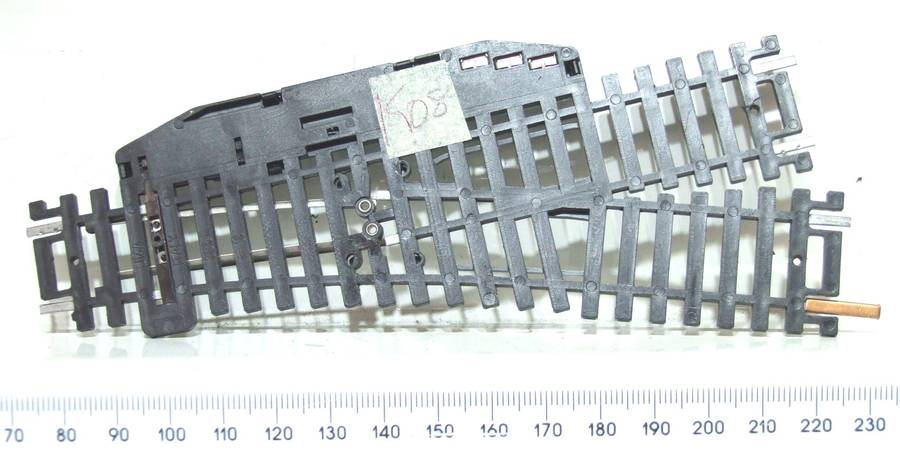 LIMA HO/OO:  Steel Electro-Magnetic LH Point in Good Used and Un-Boxed Condition.(Italy)