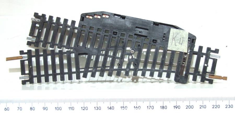 LIMA HO/OO:  Steel Electro-Magnetic RH Point in Good Used and Un-Boxed Condition.(Italy)