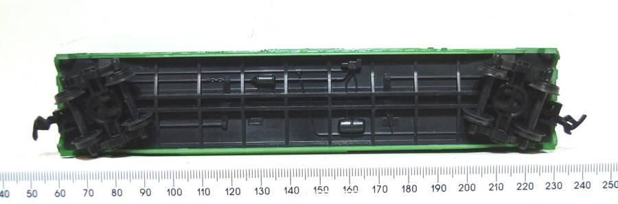 AHM HO: BURLINGTON 50' Box Car in New Old Stock Boxed condition.(USA)