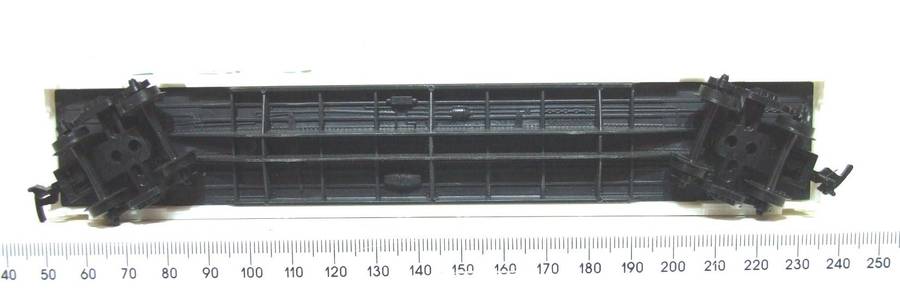 BEV-BEL CORP HO: Detailed LIGNUN 50' Box Car(19002) in New Old Stock Boxed condition.(USA)