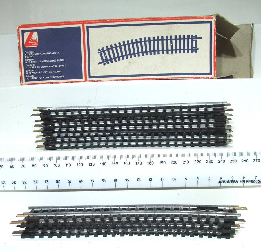 LIMA HO: 8x LH + 4x RH Compensation Steel Track(403036/35) in Good Used Boxed condition.(Italy))