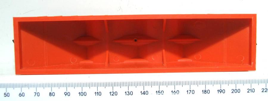 MODEL POWER HO: "RIO GRANDE" 40' Three Bay Hopper in Like New Boxed Condition.