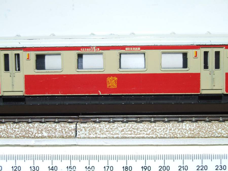LIMA HO: SAR `PRETORIA` 1st Class Suburban Passenger Coach in Good, Un-Boxed condition(Italy)