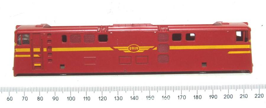 LIMA HO: Red SAR `Trans Karoo` E5 Loco Body in Very Good Condition for Parts or Repair.(Italy)