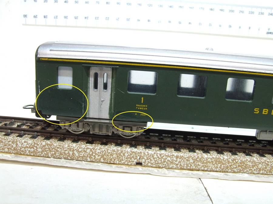 LIMA HO: SBB SWISS 1st Class Suburban Passenger Coach in Good, Un-Boxed condition(Italy)