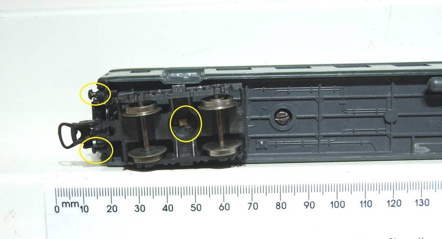 LIMA HO: SBB SWISS 1st Class Suburban Passenger Coach in Fair, Un-Boxed condition(Italy)