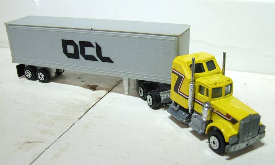 MODEL POWER HO: Detailed MACK Horse & Trailer with Container Load in Fair Boxed Condition.(HKong)
