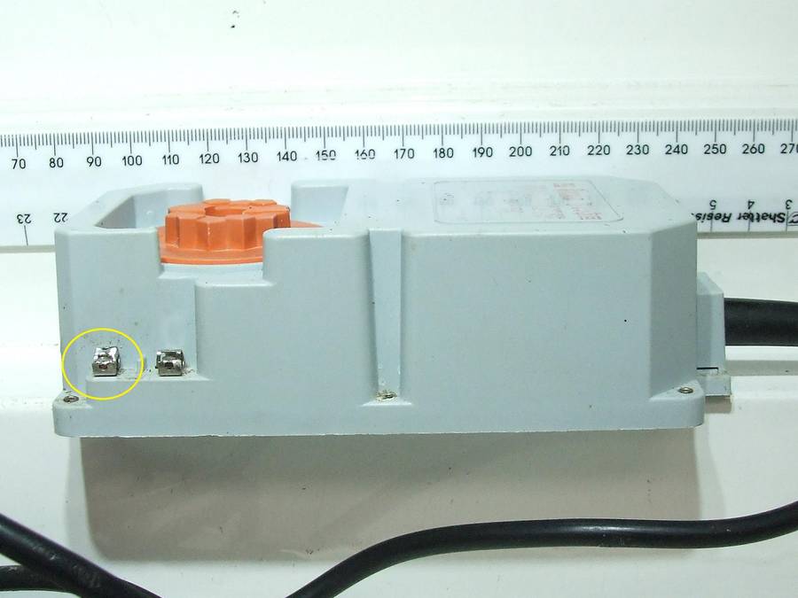 LIMA POWER SUPPLY:   220V/12.5V DC Power Supply/Controller in good un-boxed condition(Italy)