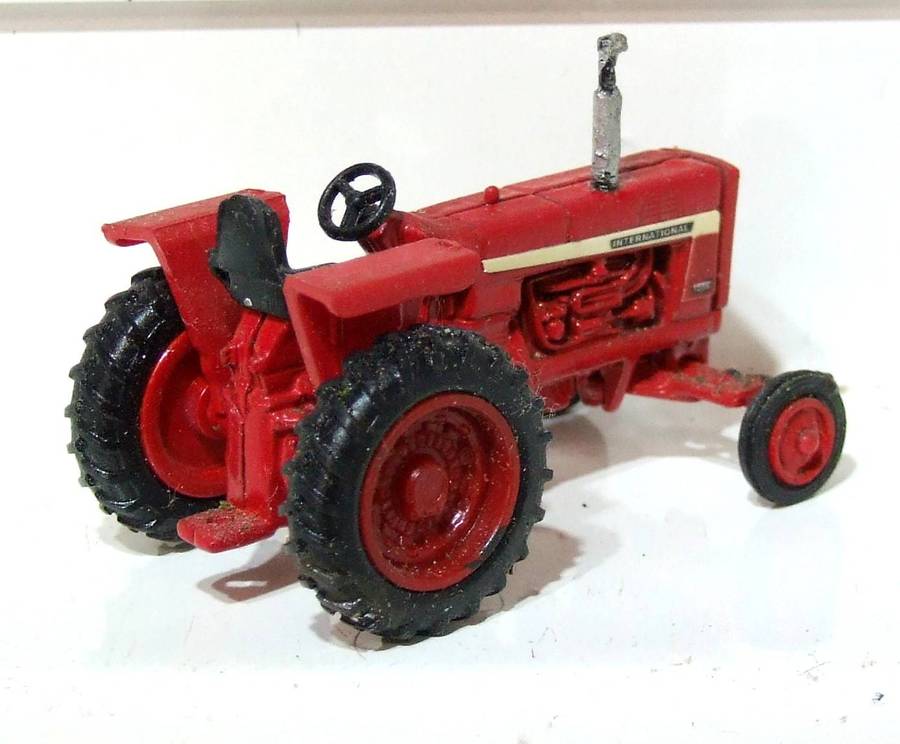 TRACTOR HO: Highly Detailed INTERNATIONAL 1265 in  Good Un-Boxed Condition.