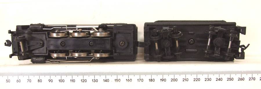 MODEL POWER HO:  SF 2-6-0 Locomotive with Water Tender in Good, Un-boxed and Used Condition.