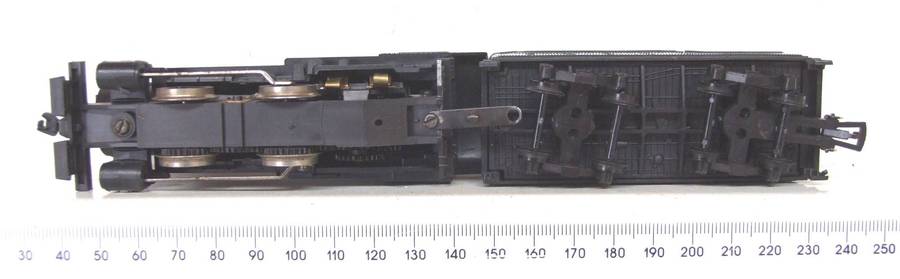 LIMA HO:  Unmarked Locomotive with Water Tender in Fair, Un-boxed and Used Condition(Italy)