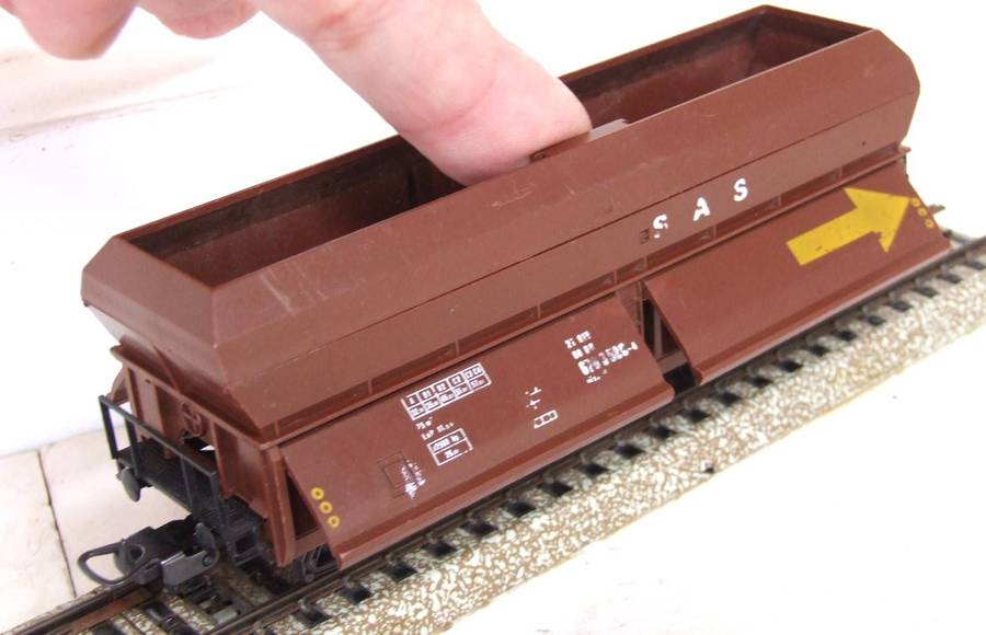 LIMA HO: SAR CCR High Capacity Coal Hopper in Good Un-boxed, Used condition (Italy)