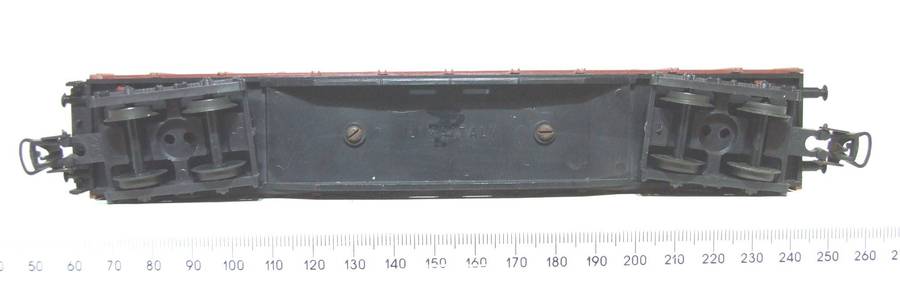 LIMA HO: Long Freight Wagon with Concrete Pipe Load in Fair Un-boxed, Used condition (Italy)