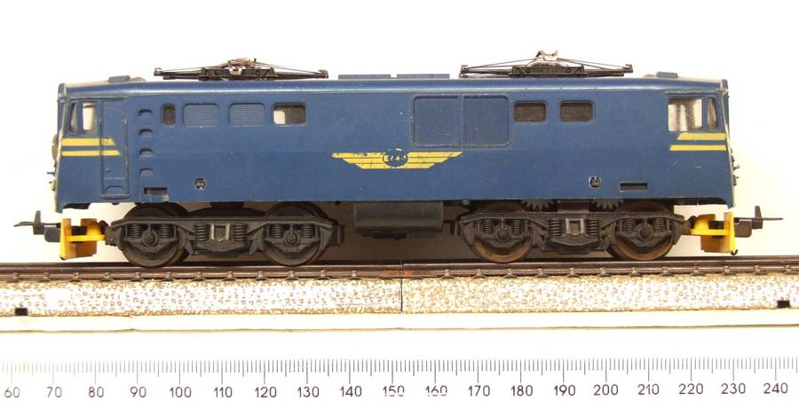 LIMA HO:  SAR ` Blue Train` E6 (Life-Like body) Locomotive in Fair condition.(Italy)