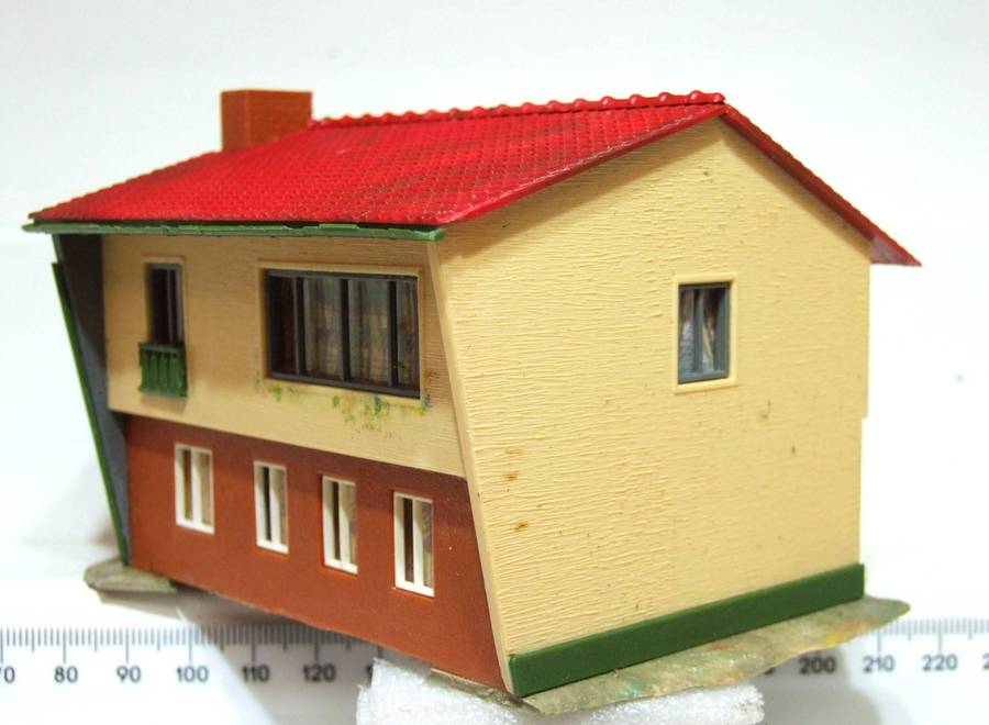 FALLER HO:  On Auction is this Plastic Building in Fair Used Condition.
