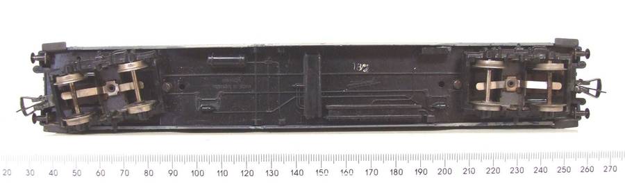 FLEISCHMANN HO: Vintage `DB TOROPA" 1st Class Passenger Coach in Fair un-boxed condition (Germany)