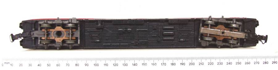 MARKLIN HO: Vintage `DB` 1st Class Speisewagen in Good un-boxed condition (Germany)