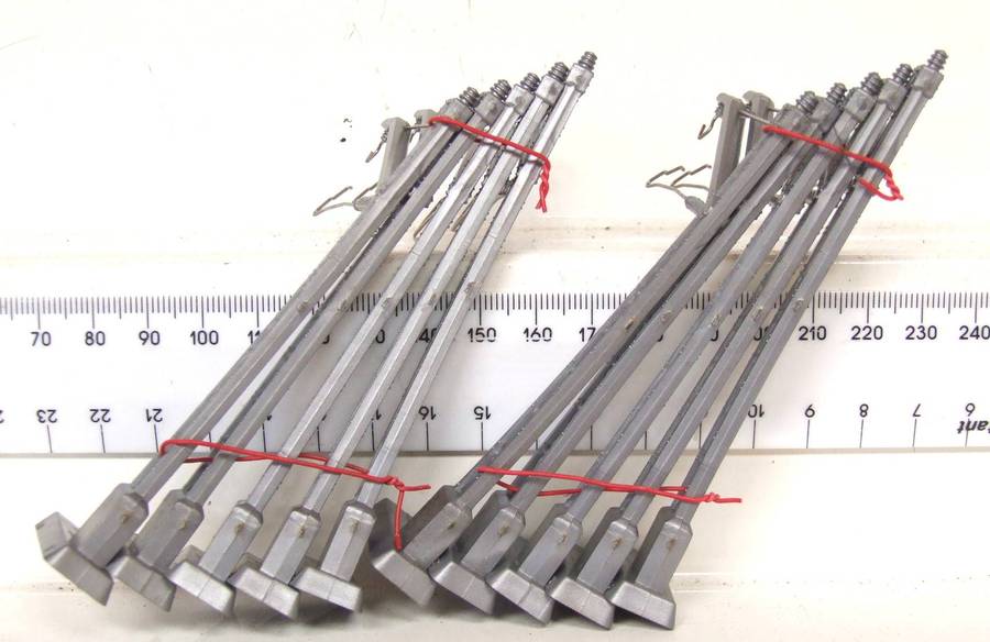 ELECTROTREN HO: 10pc Vintage Railway Canatery Masts in Fair Condition (Spain)