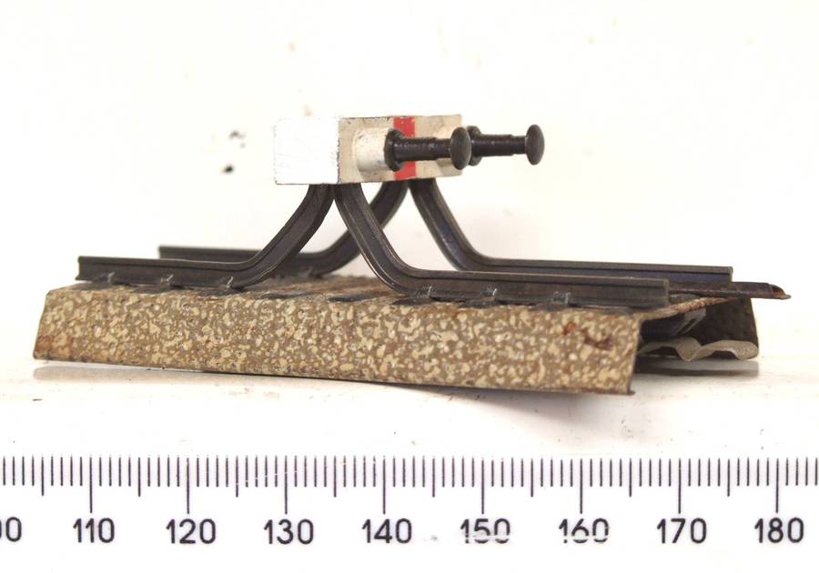 MARKLIN HO:  Vintage M-Track Railway Buffer Stop in Good Un-Boxed Condition (GR)