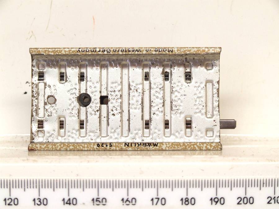 MARKLIN HO:  Vintage M-Track Railway Buffer Stop in Good Boxed Condition (GR)