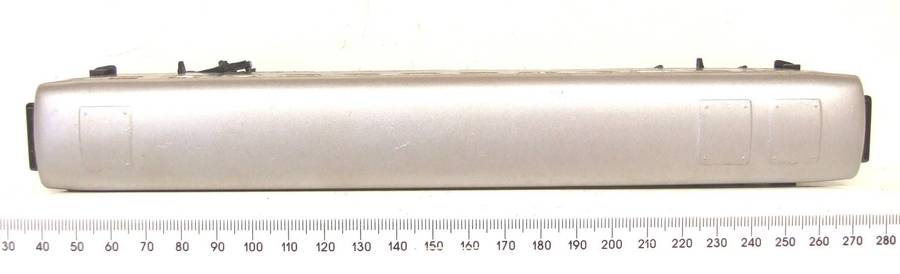 MARKLIN HO: Vintage Tin Metal `DB` 2nd Class Passenger Coach in Fair un-boxed condition (Germany)