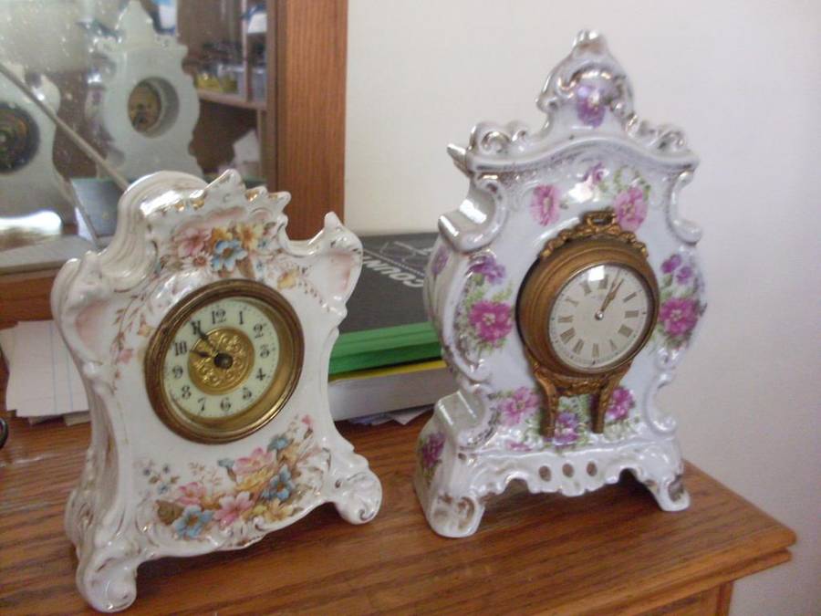 2 PRETTY PORCELAIN CLOCKS...WORKING