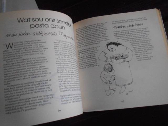 Aan tafel met NETTIE PIKEUR - TEKENINGE PIET GROBLER  Kiepersol 1995  sagteband