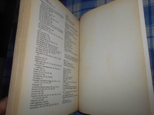 HJ VAN ASWEGEN - GESKIEDENIS VAN SUID-AFRIKA TOT 1854  ACADEMICA SAGTEBAND