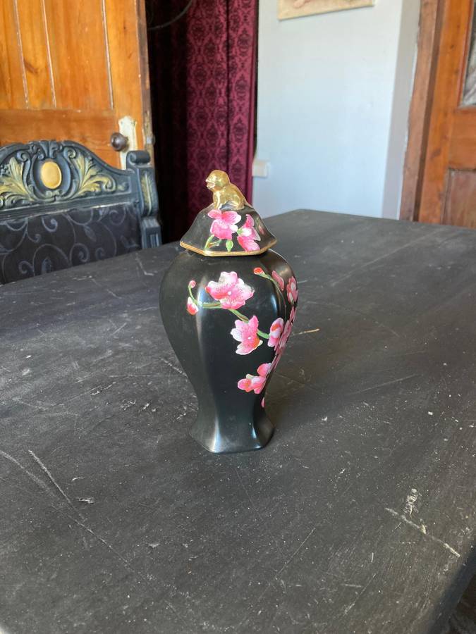 Carltonware Temple Jar (1920s)