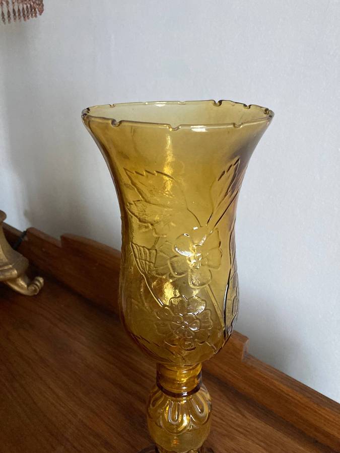 LARGE GLASS CANDLE HOLDER