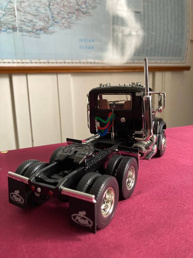 MACK TRUCK AND TRAILER BY FIRST GEAR 1:34 SCALE WITH LOAD