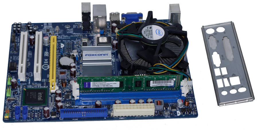 Motherboard, CPU and RAM Combo, Foxconn N15235  Dual-Core E5700 @ 3.00GHz  2GB DDR3 LGA 775