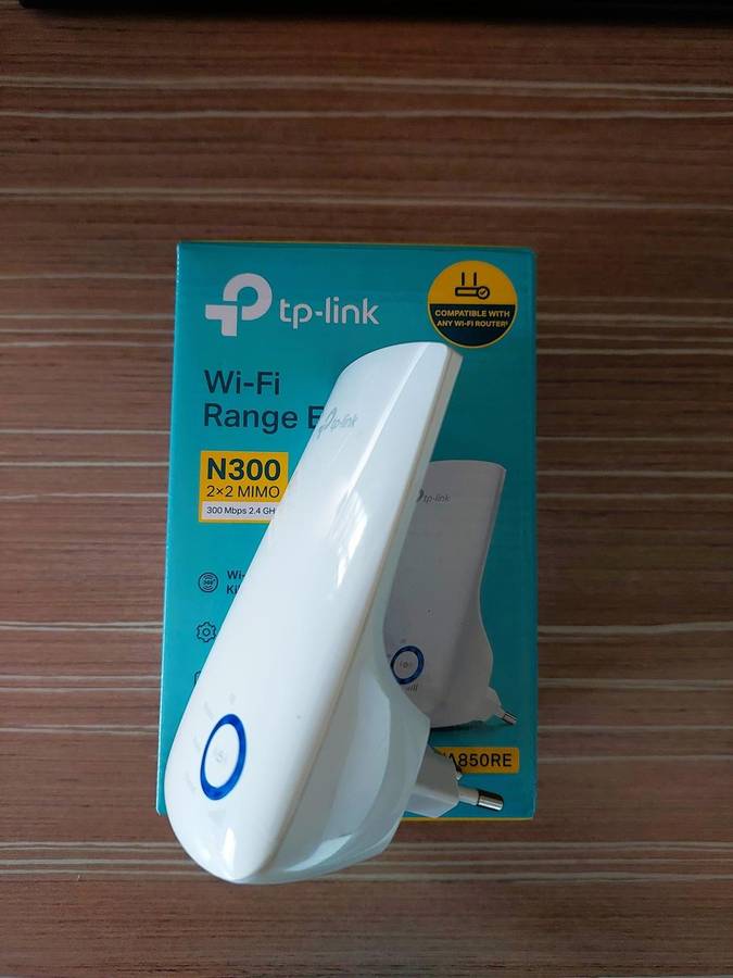 TP-LINK TL-WA850RE 300Mbps Wi-Fi Range Extender