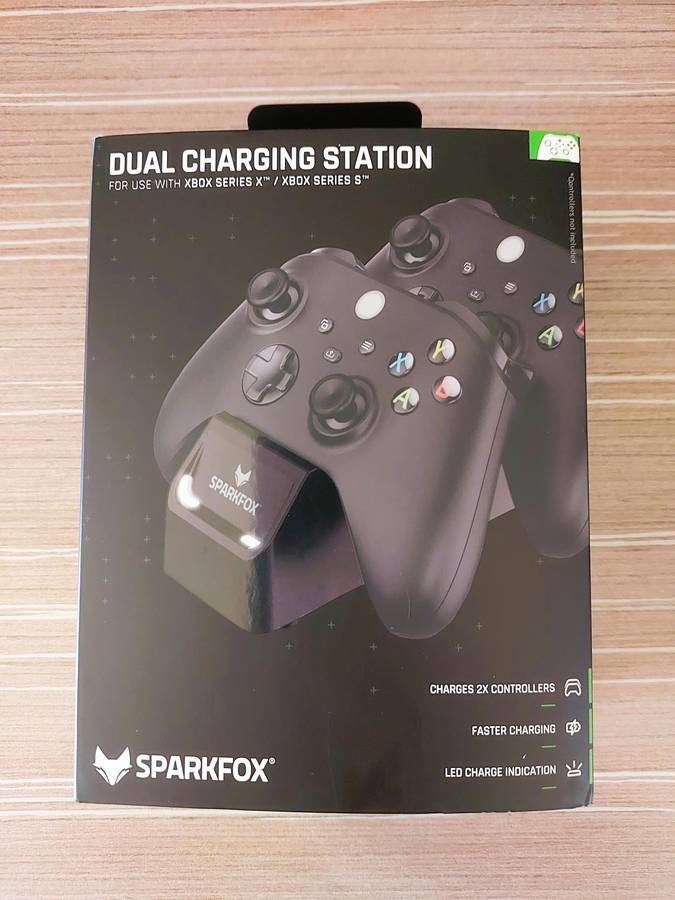 Sparkfox Xbox Series X Dual Controller Charging Dock with 2 x Rechargable Batteries