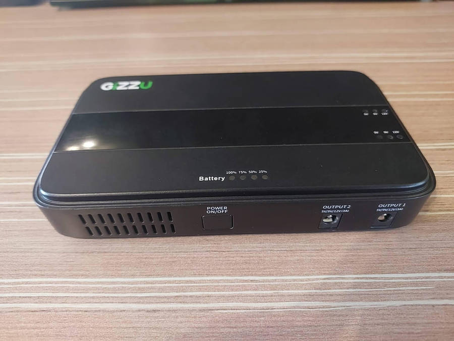 Gizzu 6W 32Wh 8800mAh Mini Dual DC UPS (Lithium-Ion Batteries)